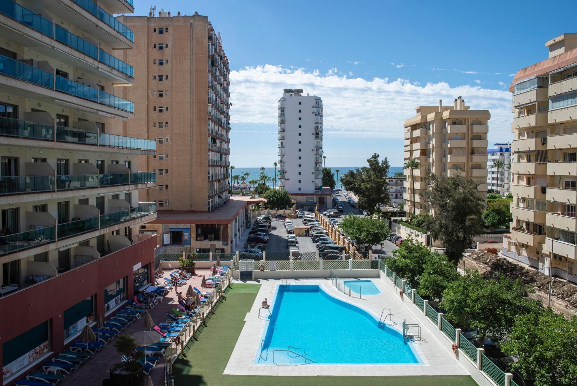 Pierre & Vacances Benalmadena Principe Bagian luar foto